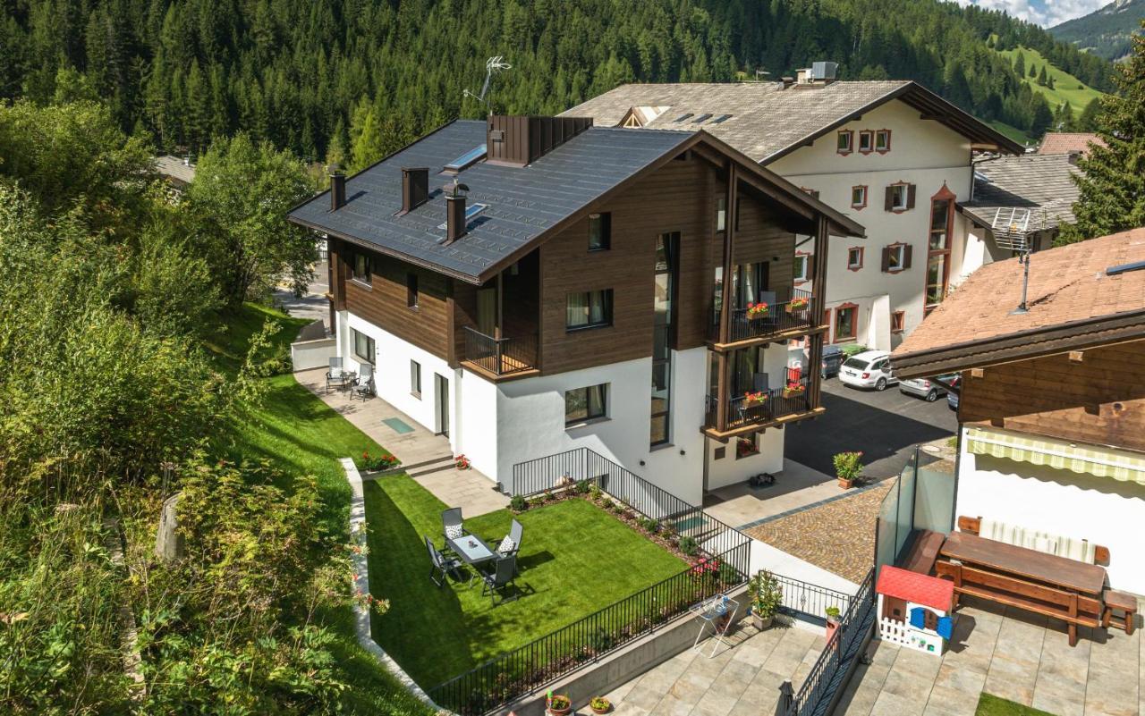 Chalet Miriam Selva di Val Gardena Exteriör bild